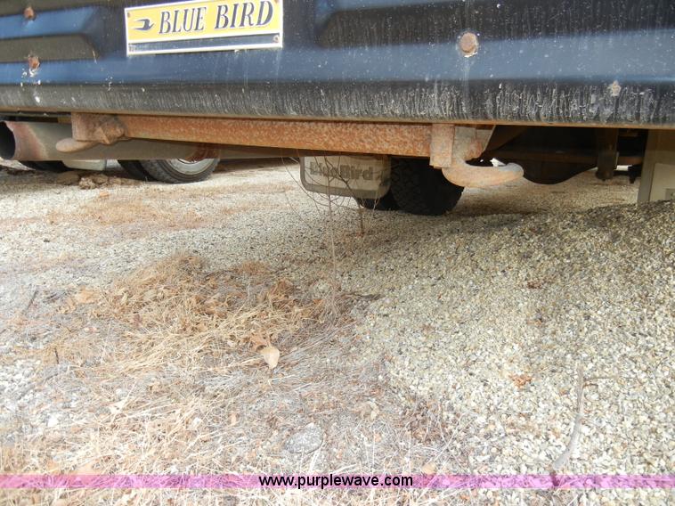 image for item A3375 1996 Chevrolet Bluebird B7 school bus