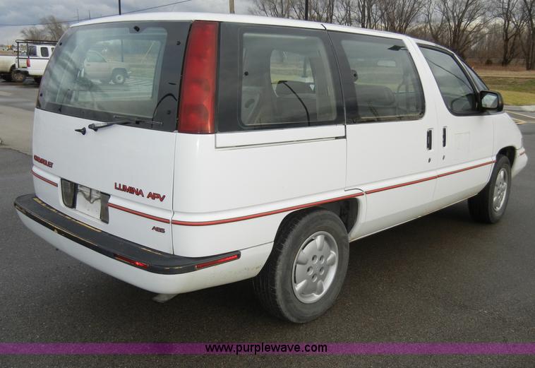 image for item A3378 1993 Chevrolet Lumina APV mini van