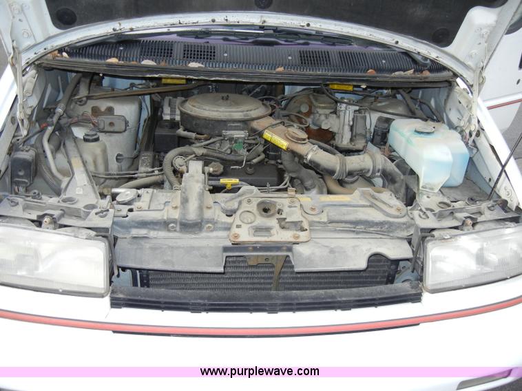 image for item A3378 1993 Chevrolet Lumina APV mini van