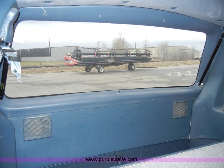 image for item A3380 1995 Ford Aerostar XLT mini van