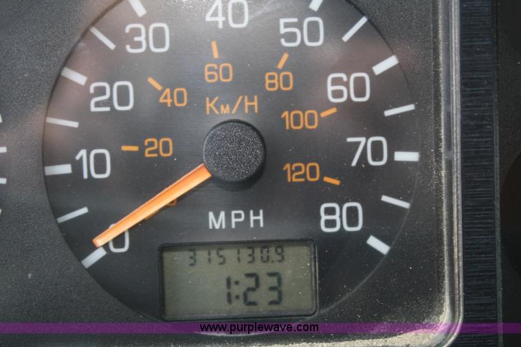 image for item A6614 1997 Volvo WG dump truck