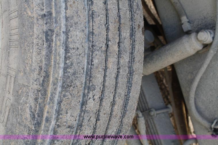 image for item A6614 1997 Volvo WG dump truck