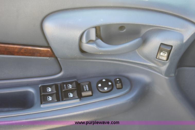 image for item B8718 2003 Chevrolet Impala