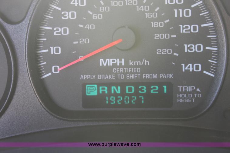 image for item B8718 2003 Chevrolet Impala