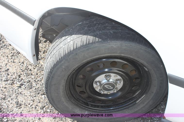 image for item B8718 2003 Chevrolet Impala