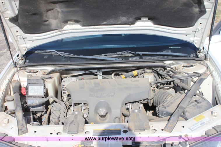 image for item B8718 2003 Chevrolet Impala
