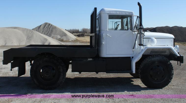 image for item B8725 1974 Kaiser Military truck