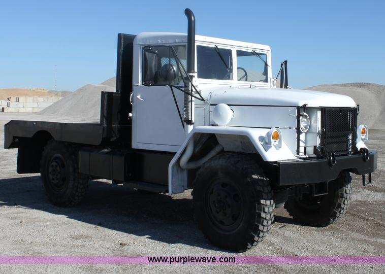 image for item B8725 1974 Kaiser Military truck