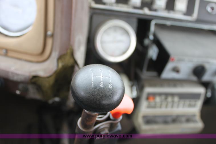 image for item B8728 1982 Ford L8000 firetruck