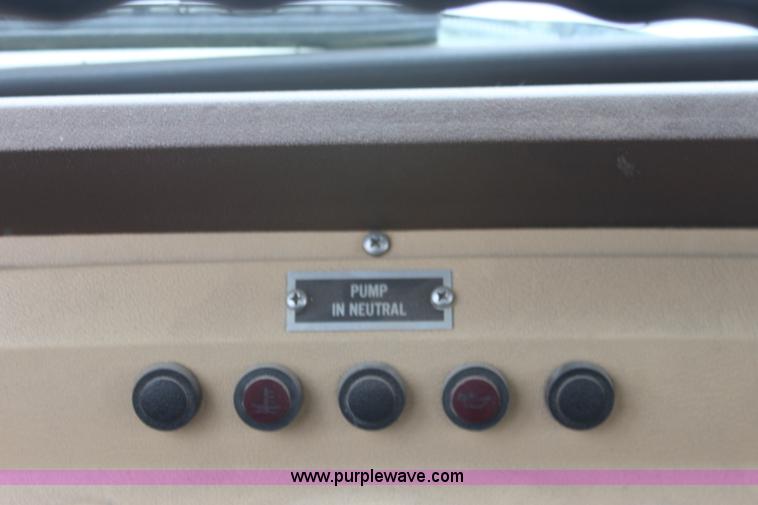 image for item B8728 1982 Ford L8000 firetruck