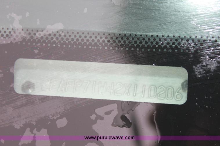 image for item B8767 2002 Ford Crown Victoria Police Interceptor