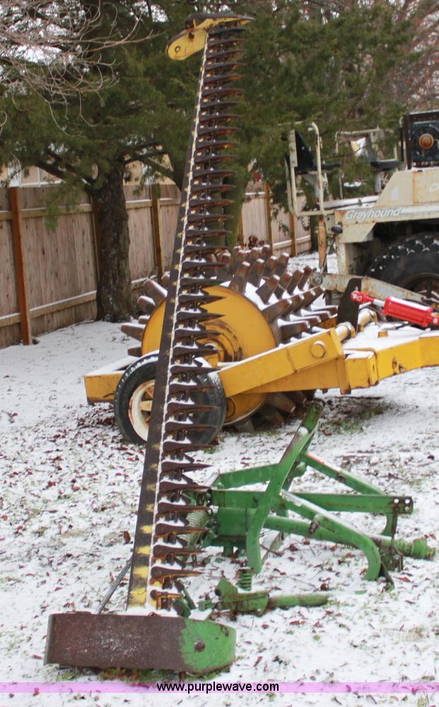 image for item B8774 John Deere 350 sickle mower