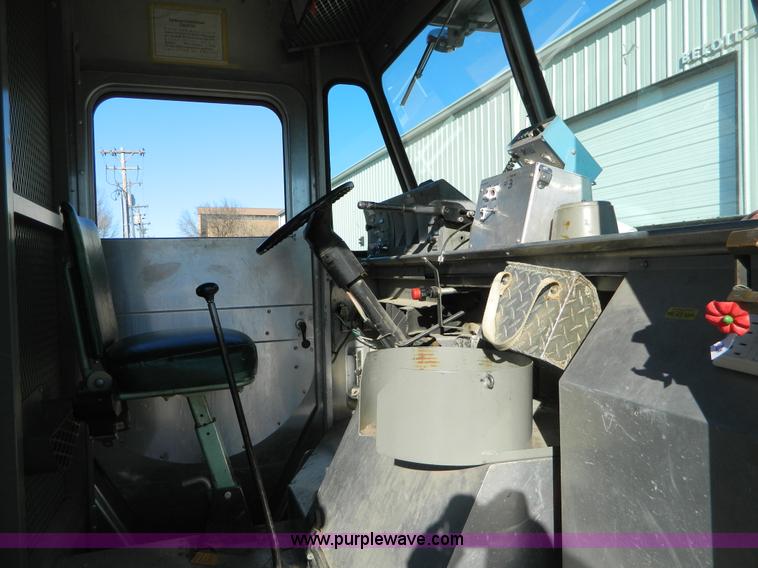 image for item D8661 1978 Ford rescue van