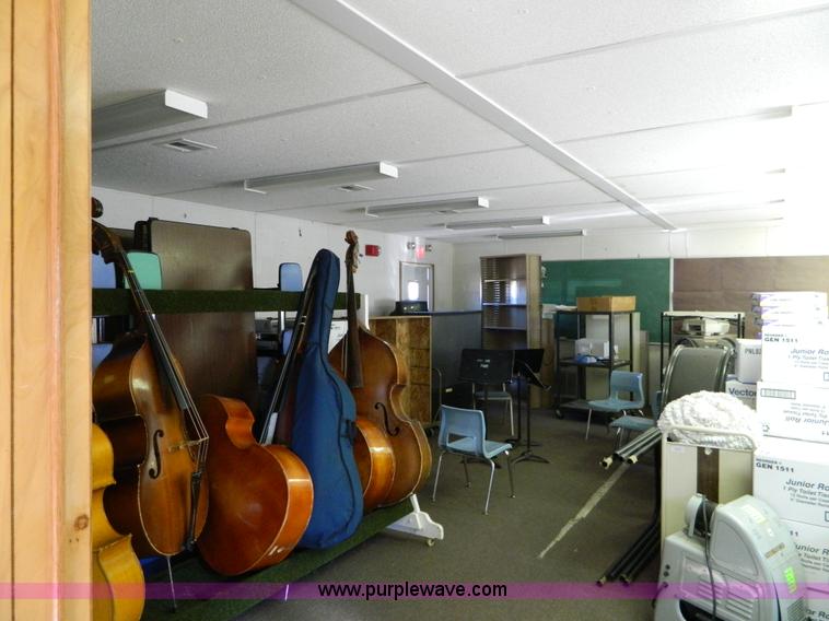 image for item D8670 Williams Scotsman mobile classroom unit