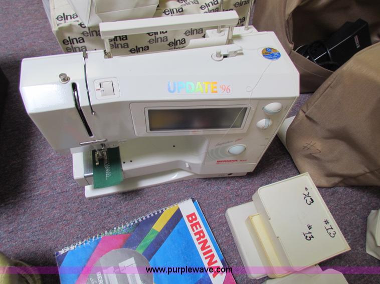 image for item D9172 (14) assorted sewing machines