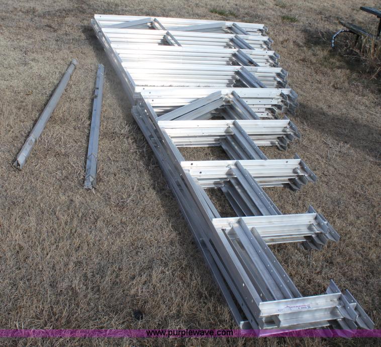 image for item F9952 Aluminum bleacher risers