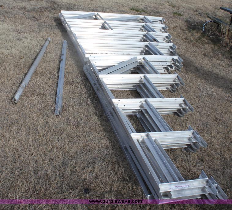 image for item F9952 Aluminum bleacher risers