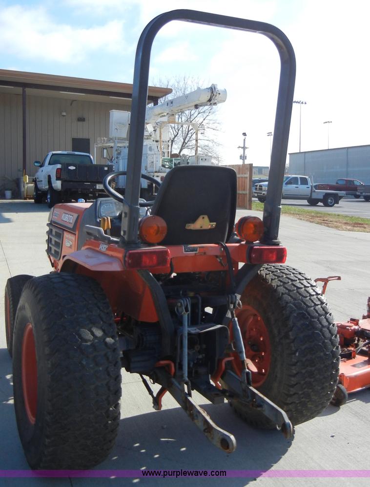 image for item H9172 Kubota B2400 tractor with mower