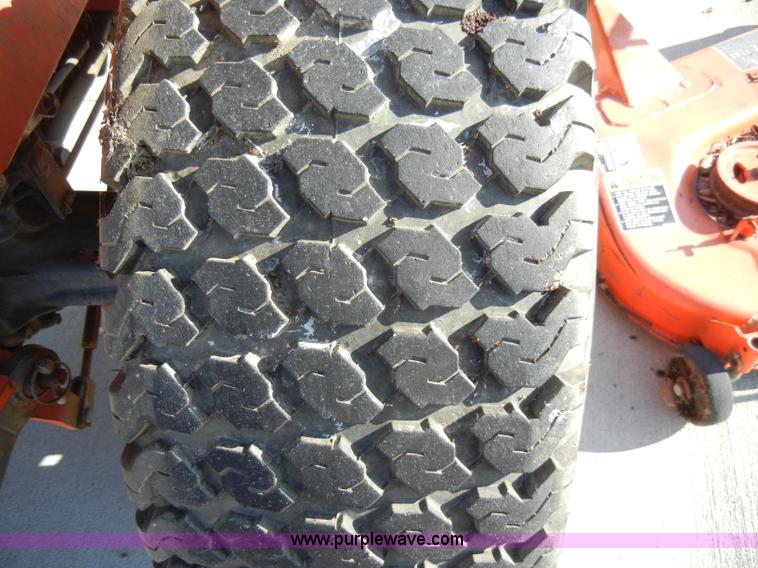 image for item H9172 Kubota B2400 tractor with mower