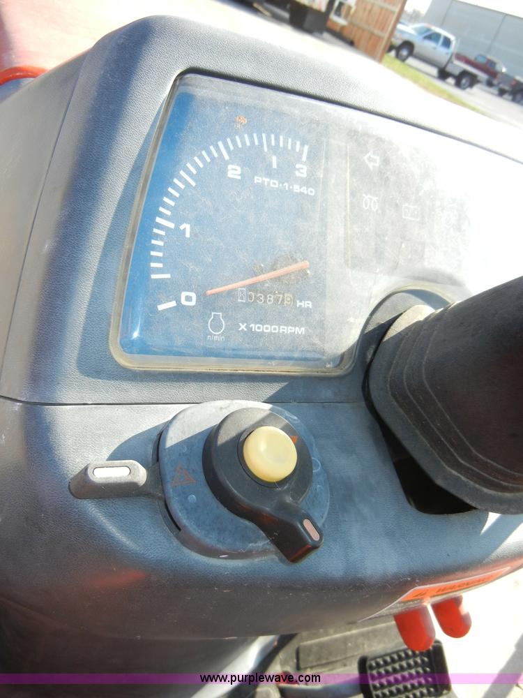 image for item H9172 Kubota B2400 tractor with mower