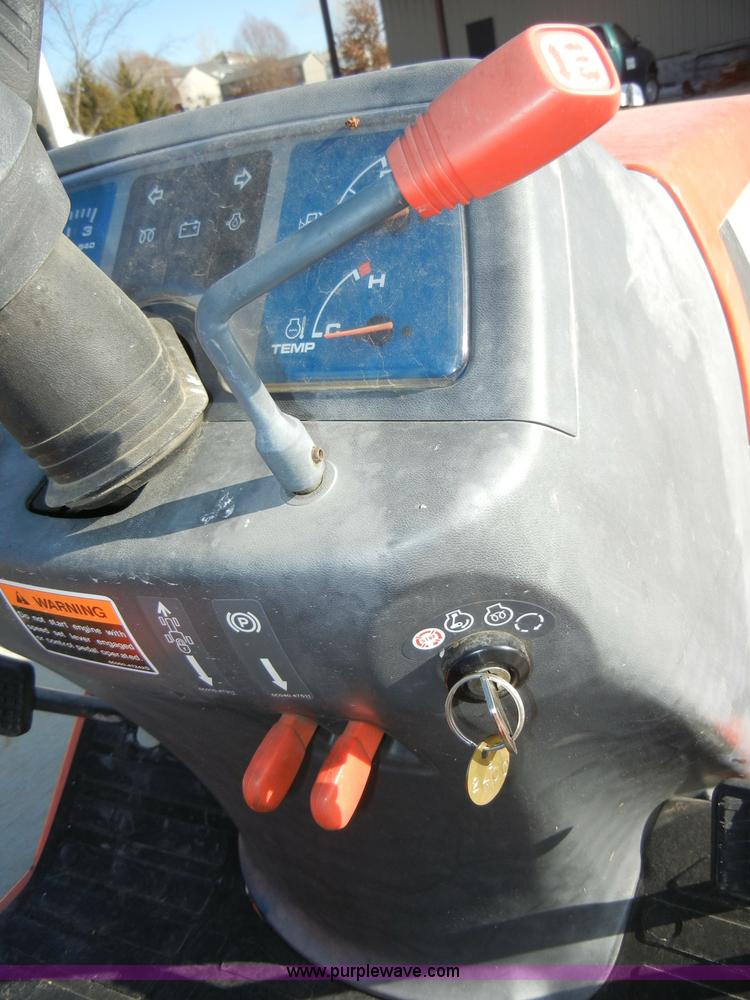 image for item H9172 Kubota B2400 tractor with mower