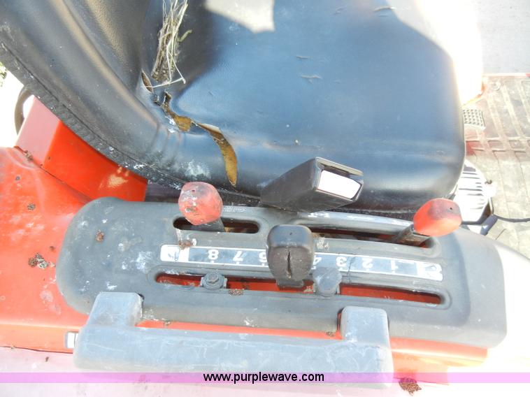 image for item H9172 Kubota B2400 tractor with mower