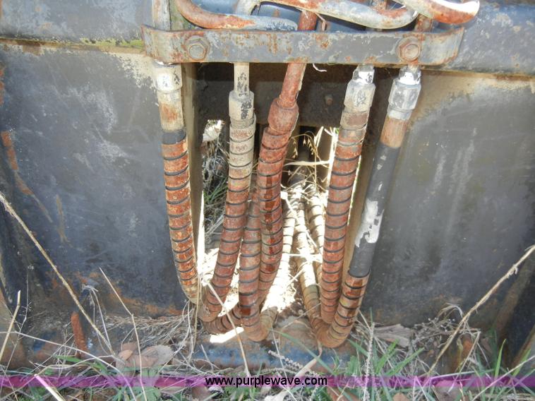 image for item H9179 Bobcat 909 backhoe attachment