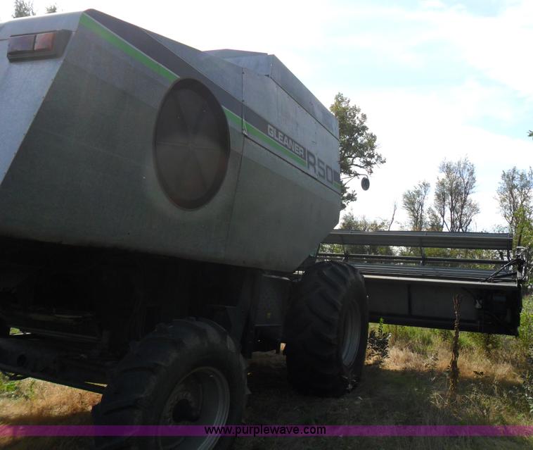image for item A1726 Gleaner R50 combine
