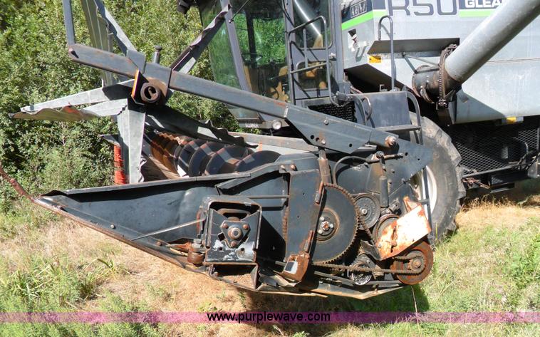 image for item A1726 Gleaner R50 combine