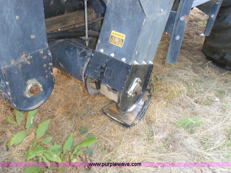 image for item A1726 Gleaner R50 combine