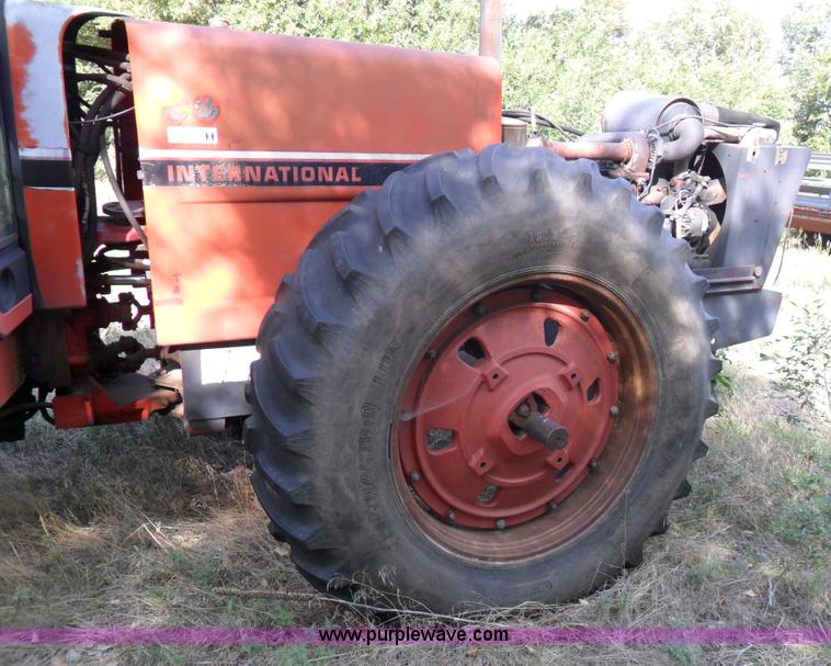 image for item A1728 International Harvester 3388 4WD articulating tractor