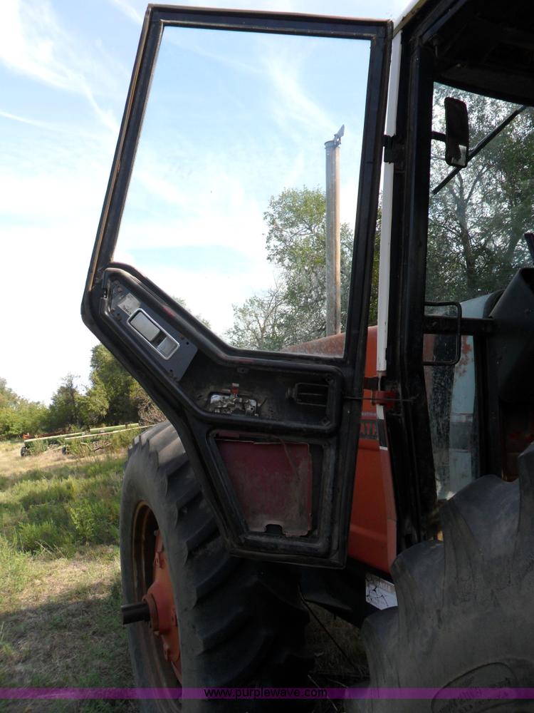 image for item A1728 International Harvester 3388 4WD articulating tractor