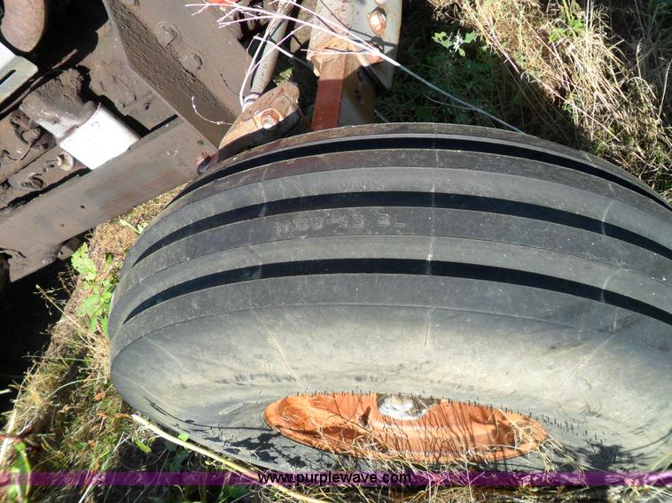 image for item A1735 Massey-Ferguson 1155 tractor