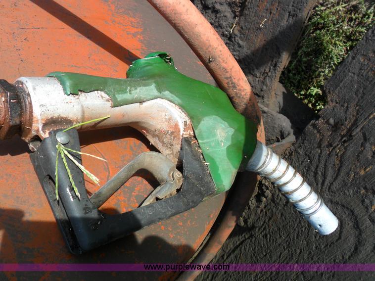 image for item A1745 Single axle fuel trailer