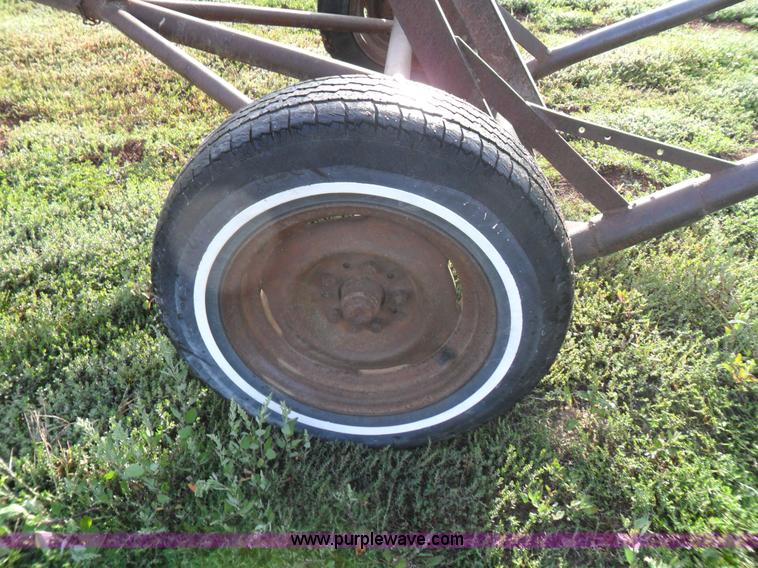 image for item A1746 Pull type round bale mover