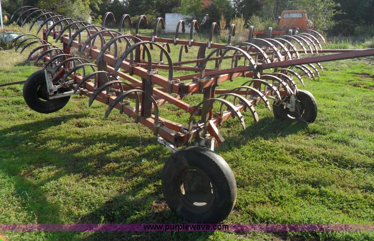 image for item A1748 Crustbuster 32' springtooth