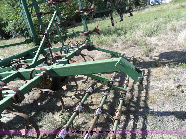 image for item A1752 28' field cultivator