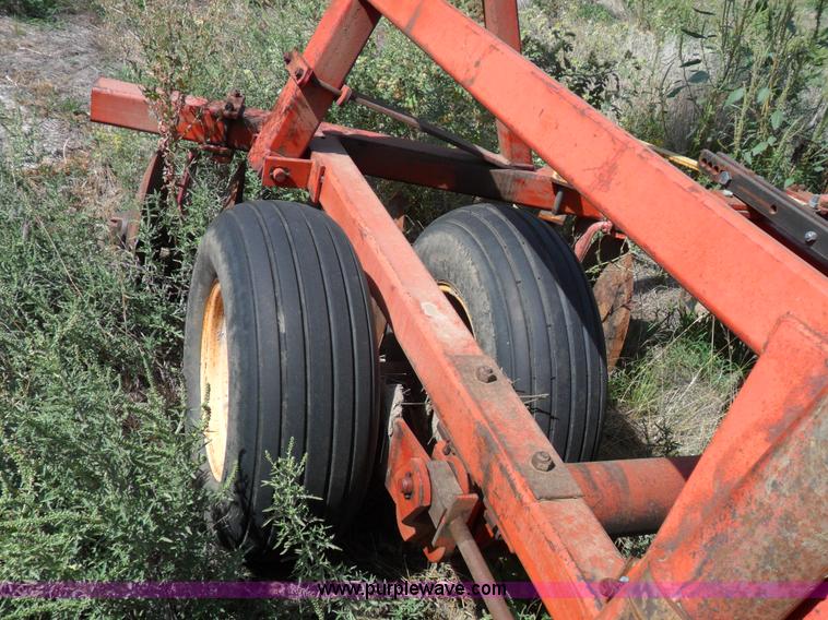 image for item A1753 Massey Ferguson 32' tandem disk