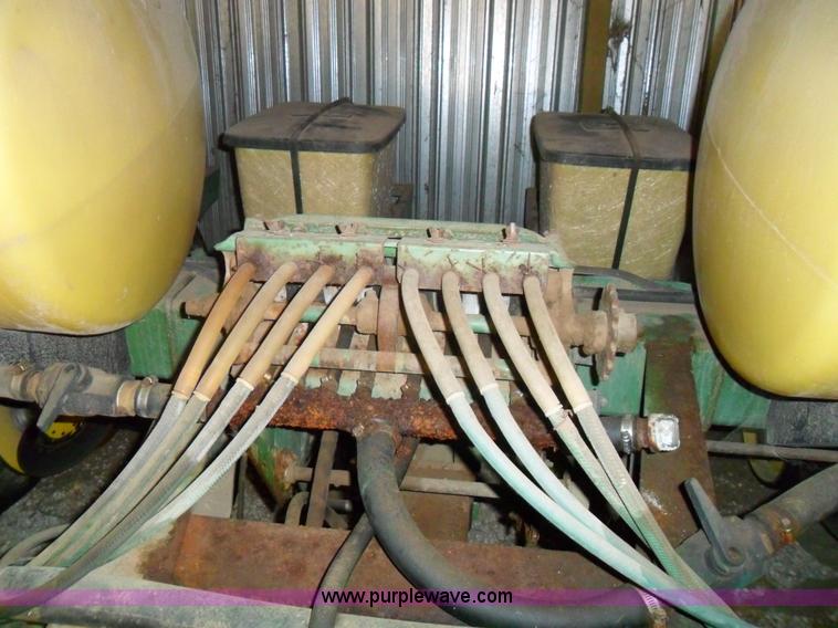 image for item A1757 John Deere 7000 8R30 row planter