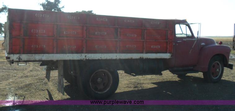 image for item A1784 1951 GMC 2.5 ton wheat truck