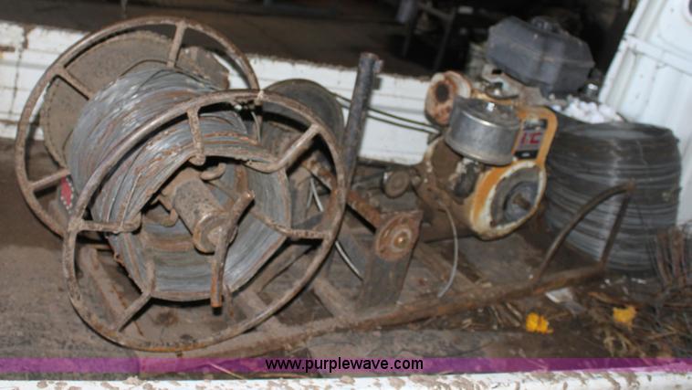 image for item B8756 E-Z Roll 204 wire winder