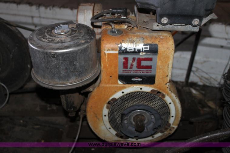 image for item B8756 E-Z Roll 204 wire winder