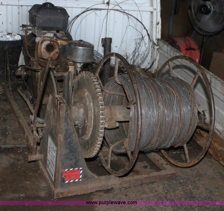 image for item B8756 E-Z Roll 204 wire winder