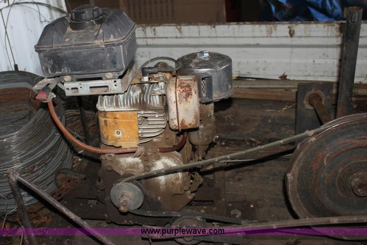 image for item B8756 E-Z Roll 204 wire winder