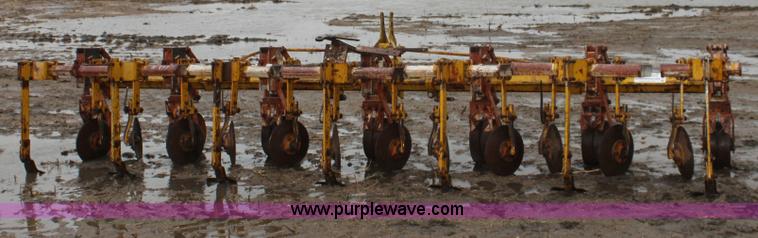 image for item B8764 Buffalo 4600-6 field cultivator