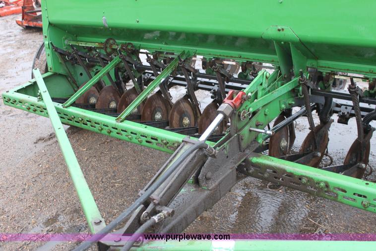 image for item B8768 John Deere 8300 double grain drill