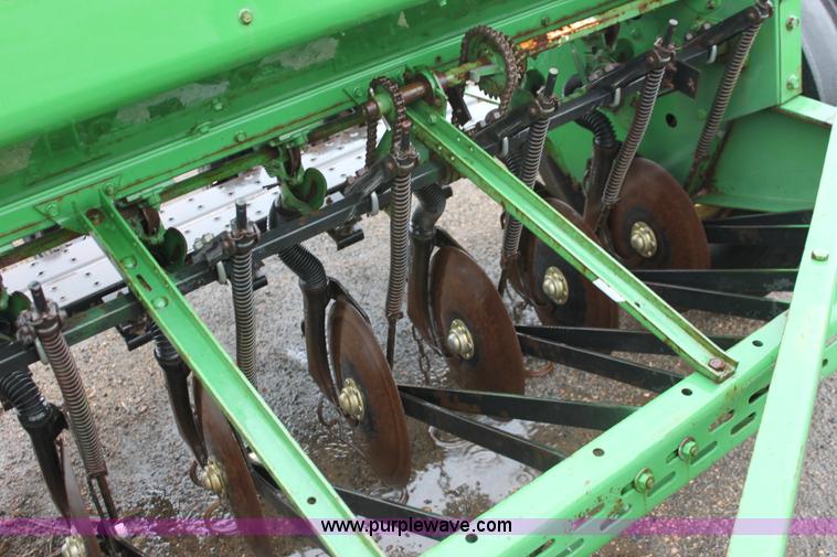 image for item B8768 John Deere 8300 double grain drill