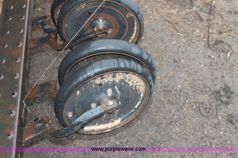 image for item B8768 John Deere 8300 double grain drill