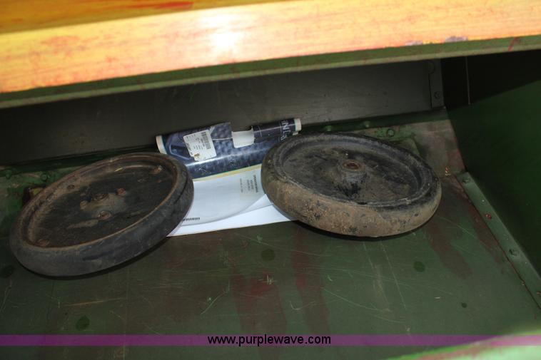 image for item B8768 John Deere 8300 double grain drill