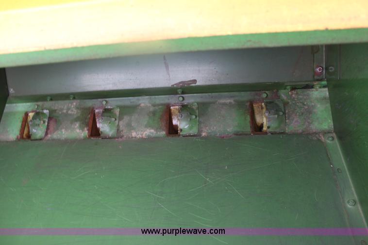 image for item B8768 John Deere 8300 double grain drill